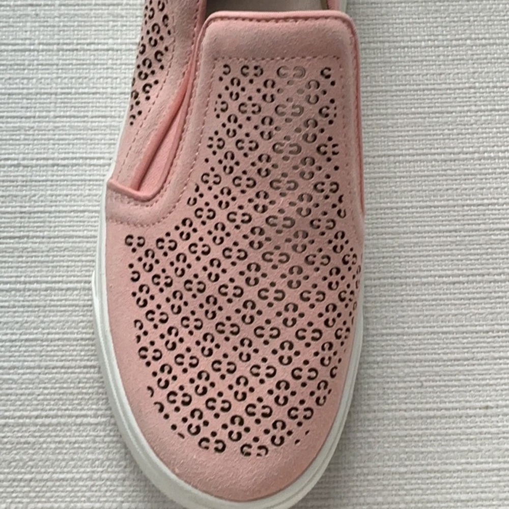 VIONIC KIMMIE PERF SLIP ON SNEAKERS WOMEN'S SZ 9 SHOES - Picture 4 of 8